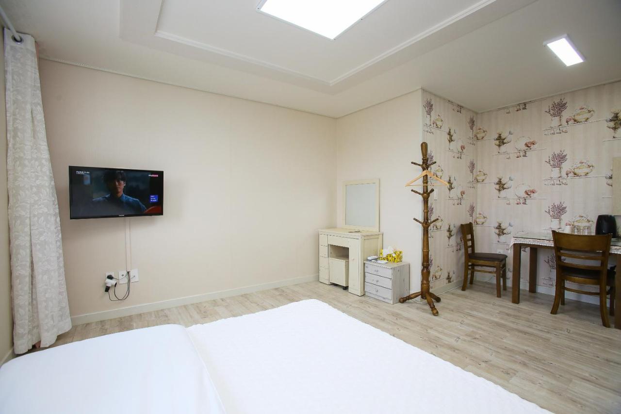 Haeneoul Villa Seogwipo Dış mekan fotoğraf